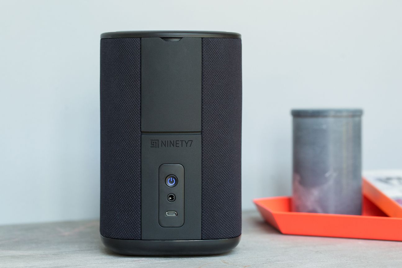 Carbon Vaux Amazon Echo Dot Carbon Vaux Amazon Echo Dot