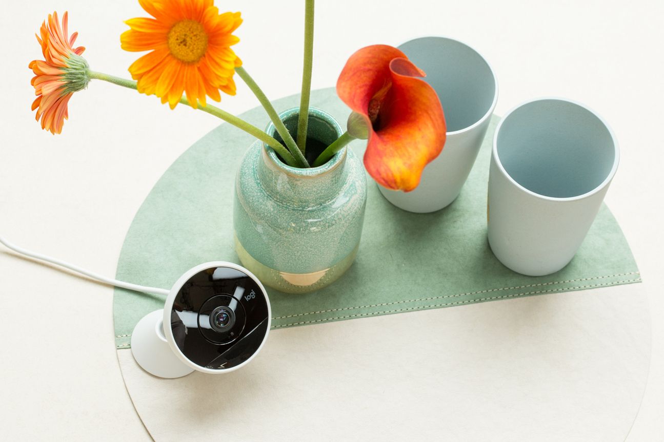 Logitech Circle 2 Logitech Circle 2