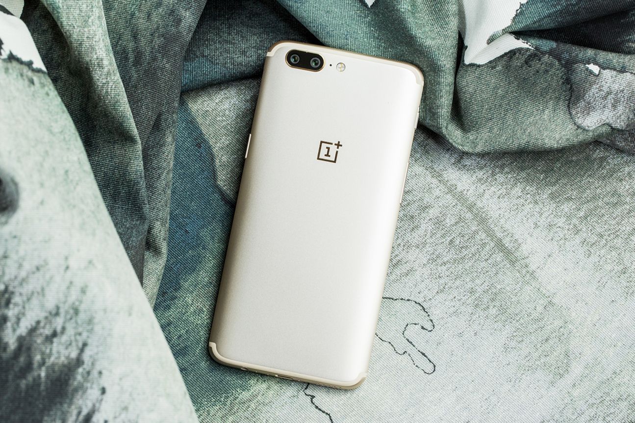 OnePlus 5 gold OnePlus 5 gold