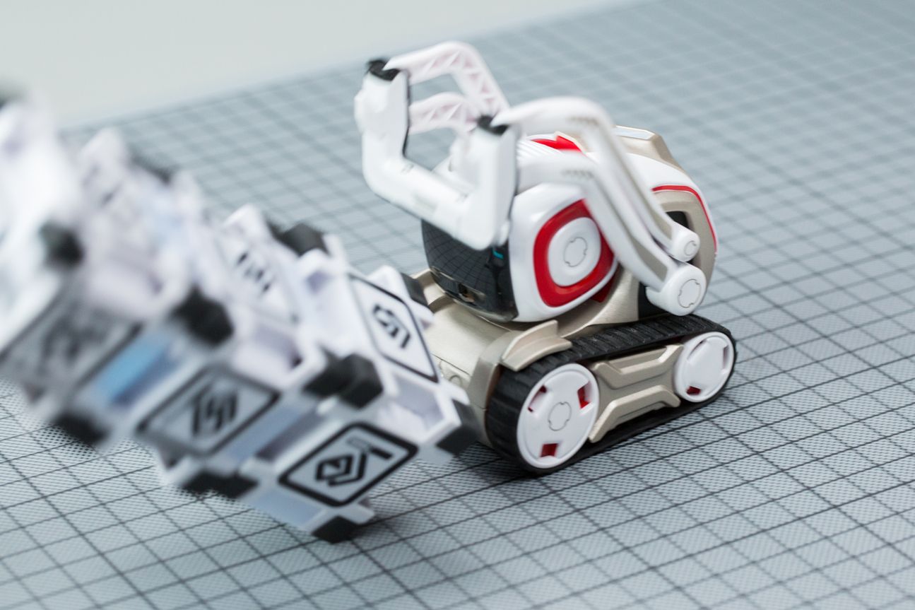 Anki Cozmo Anki Cozmo