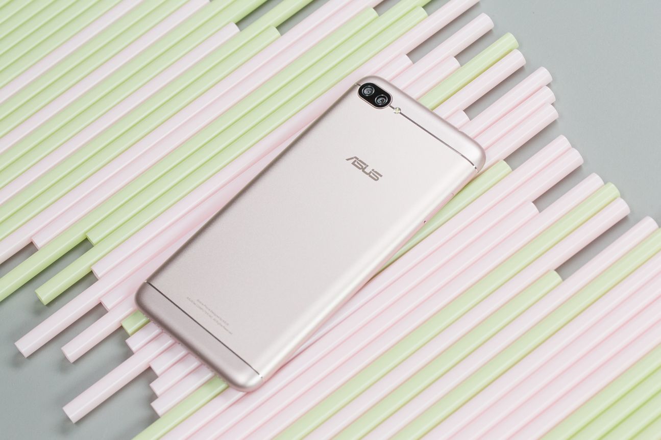 Asus Zenfone 4 Max Asus Zenfone 4 Max