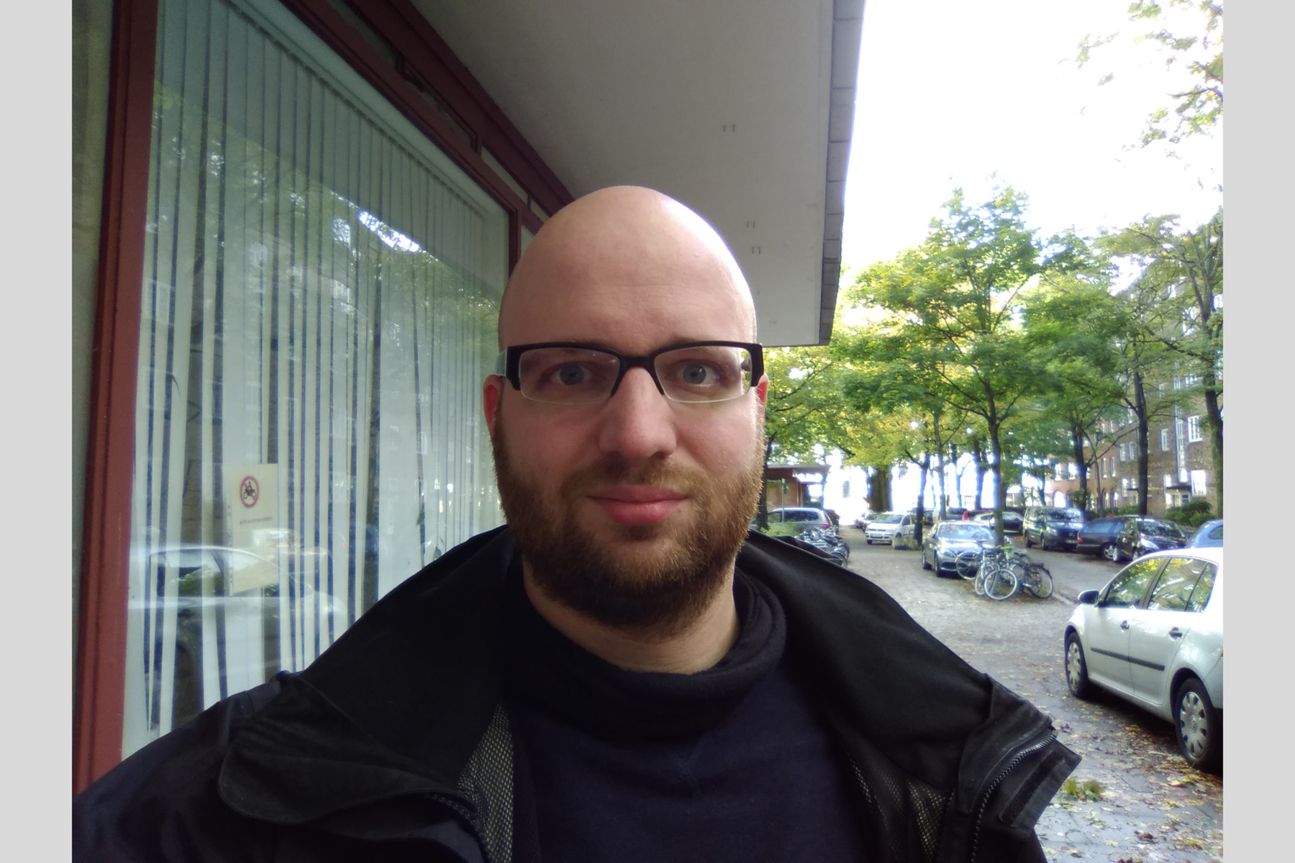 ZTE Blade V8 Mini  Selfie ZTE Blade V8 Mini  Selfie