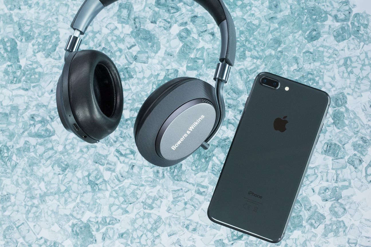 Bowers & Wilkins PX Bowers & Wilkins PX