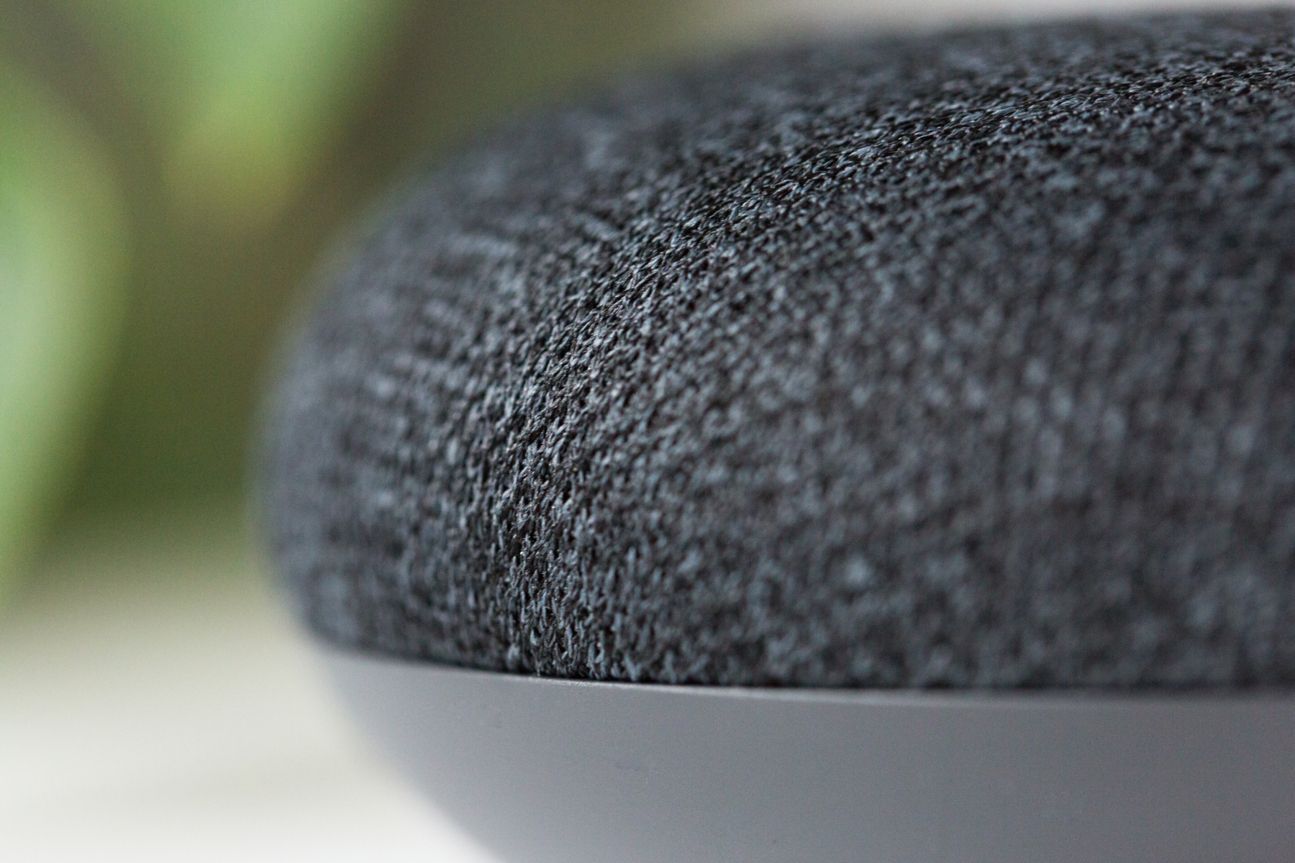 Google Home mini Google Home mini