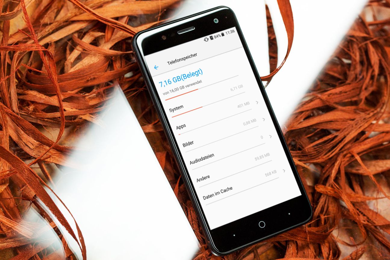 ZTE Blade V8 mini ZTE Blade V8 mini