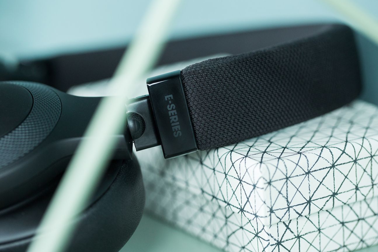 JBL E65BTNC JBL E65BTNC