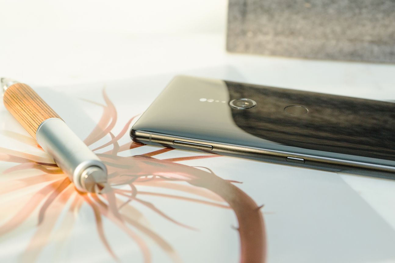 Sony Xperia XZ2 Sony Xperia XZ2