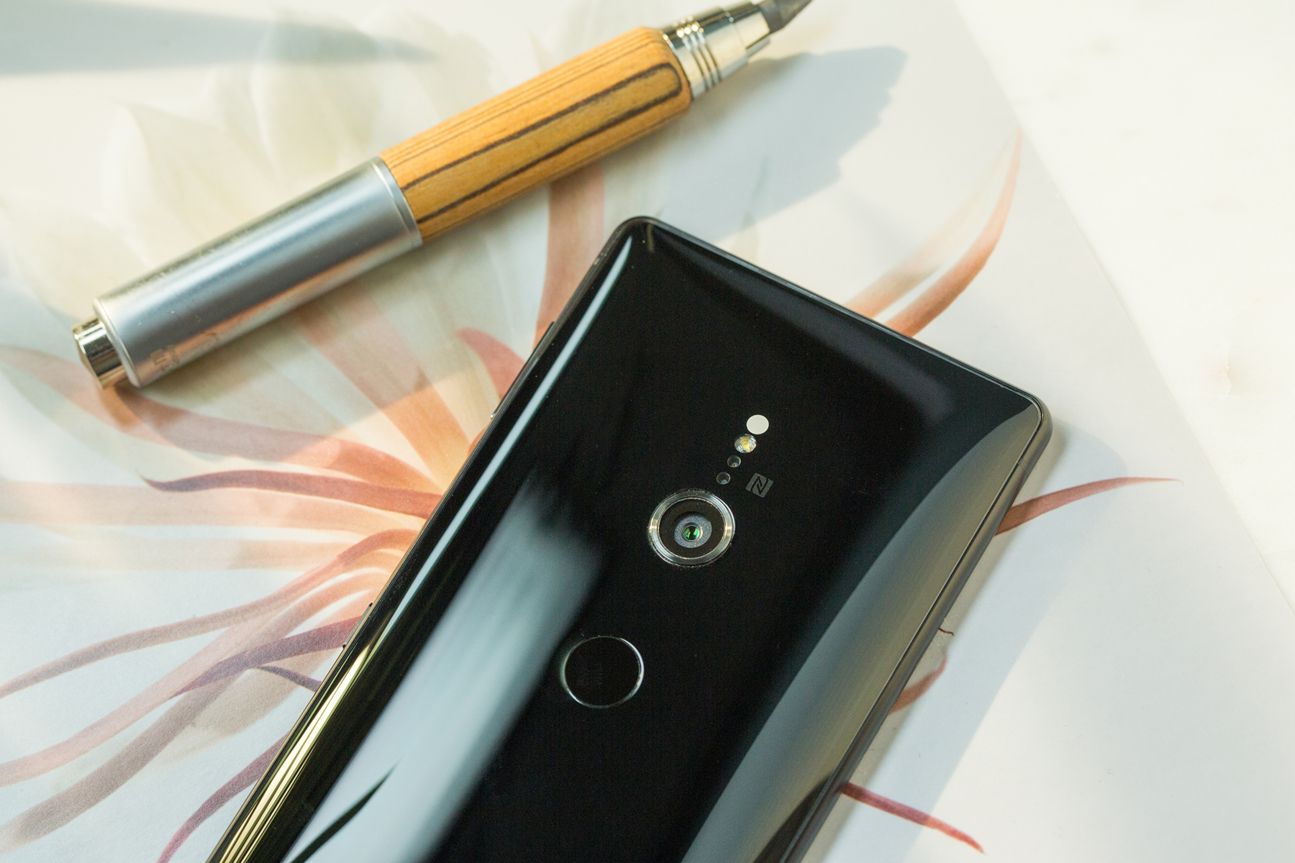Sony Xperia XZ2 Sony Xperia XZ2