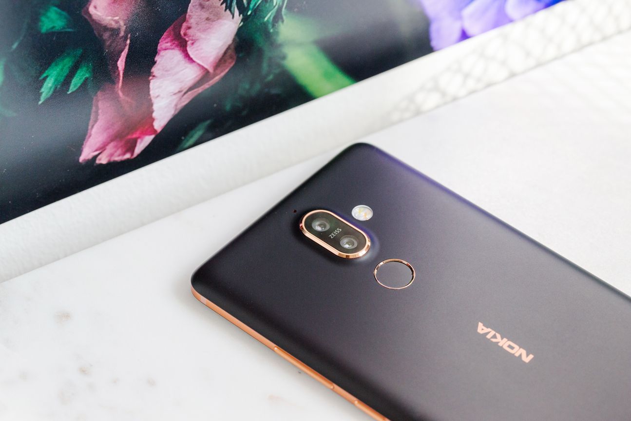 Nokia 7 Plus Nokia 7 Plus