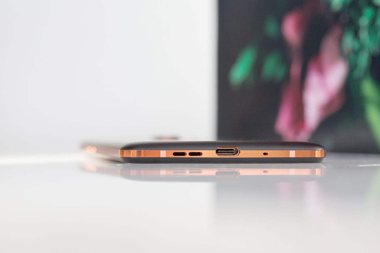 Nokia 7 Plus Nokia 7 Plus
