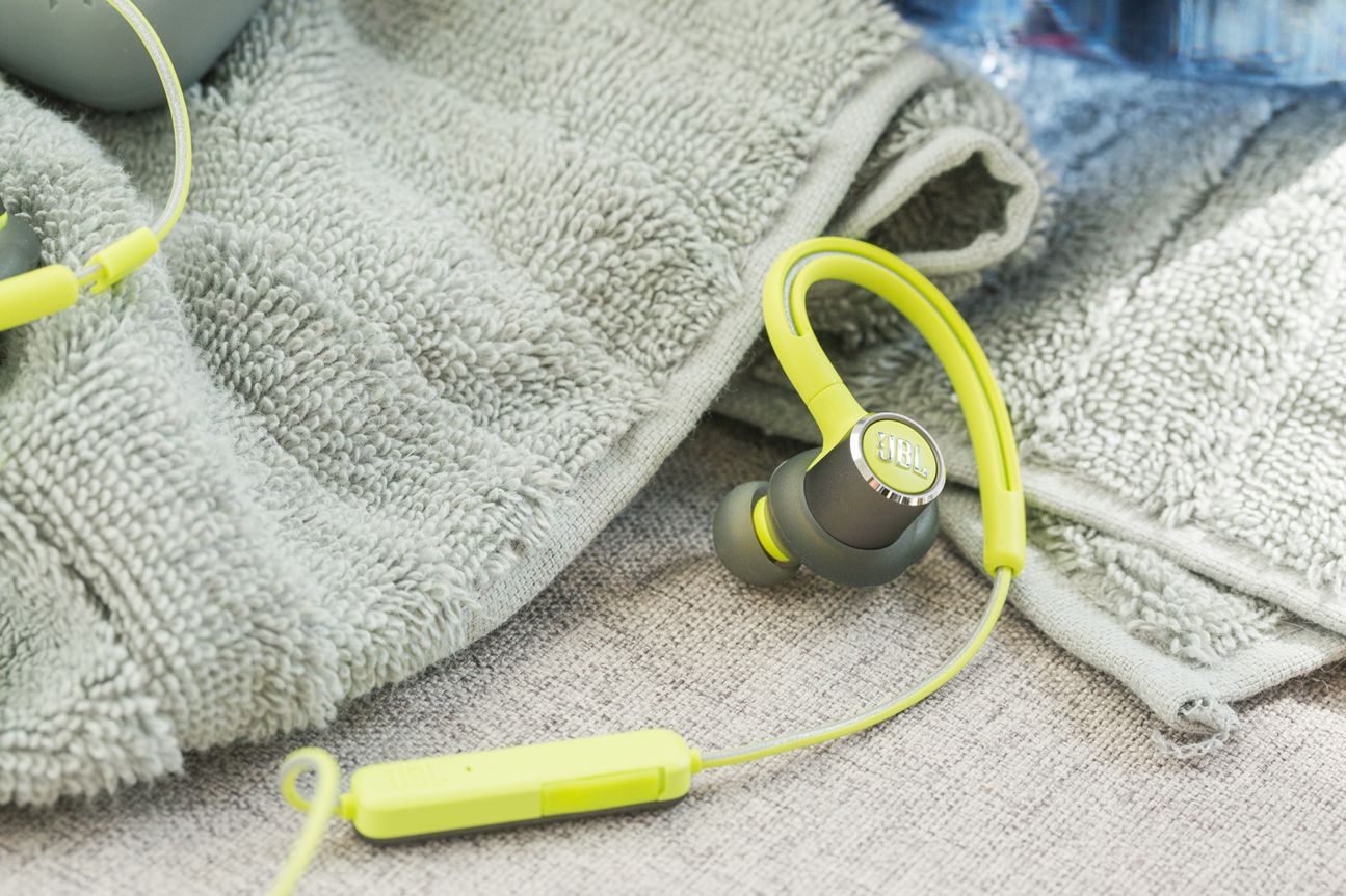 JBL Reflect Contour 2 JBL Reflect Contour 2