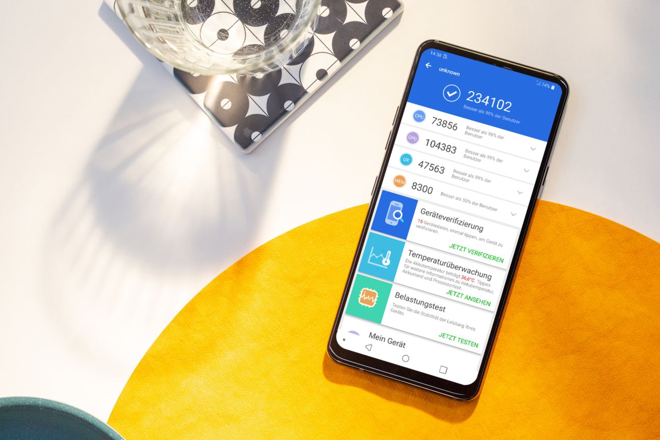 LG G7 ThinQ LG G7 ThinQ