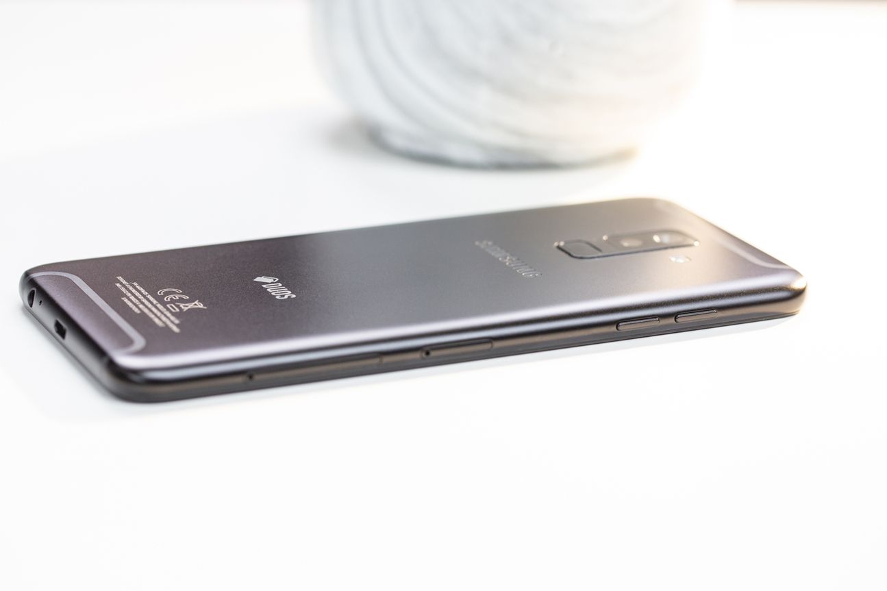 Samsung Galaxy A6 Plus Samsung Galaxy A6 Plus