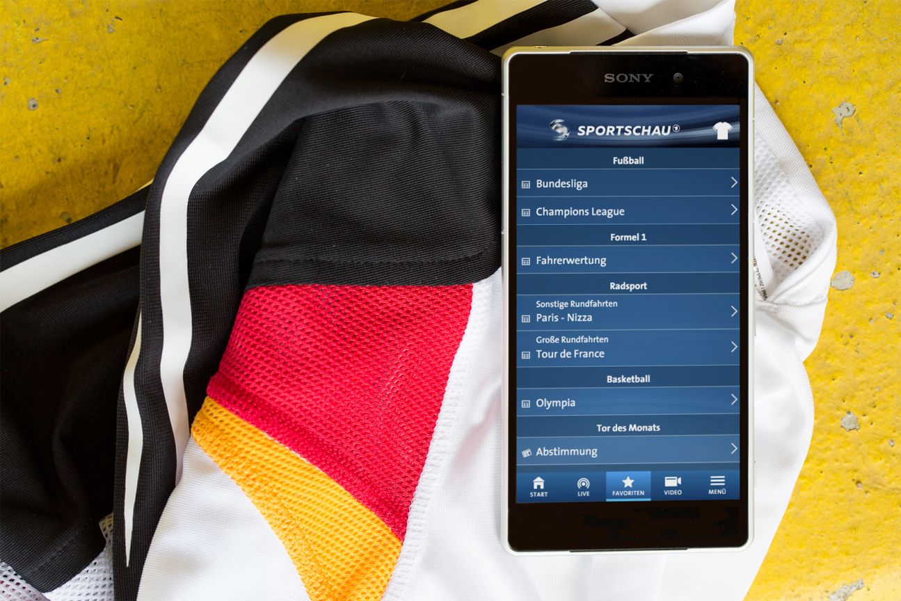 Die Sportschau-App der ARD bietet euch alle WM-Highlights für Augen und Ohren.