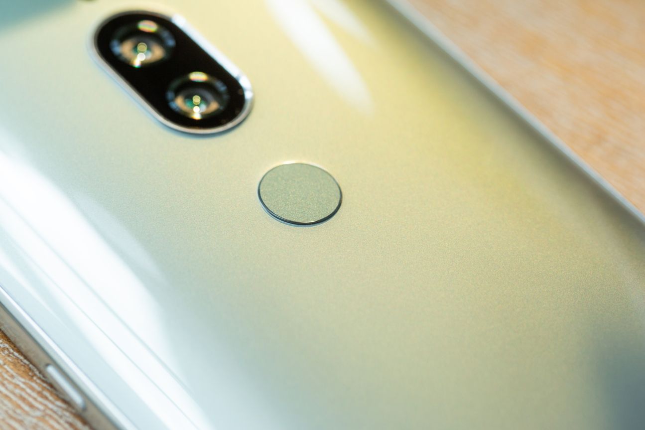 Sony Xperia ZX2 Premium Sony Xperia ZX2 Premium