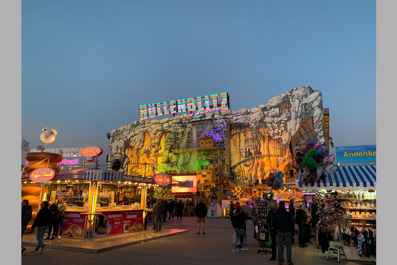 iPhone Xs Max , Testfotos Fahrgeschäft auf dem Münchener Oktoberfest