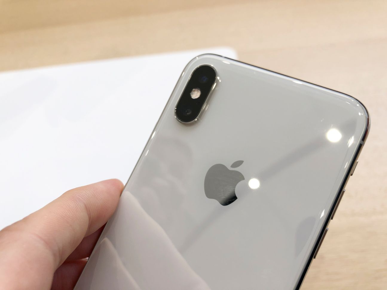 Die Rückseite des iPhone Xs