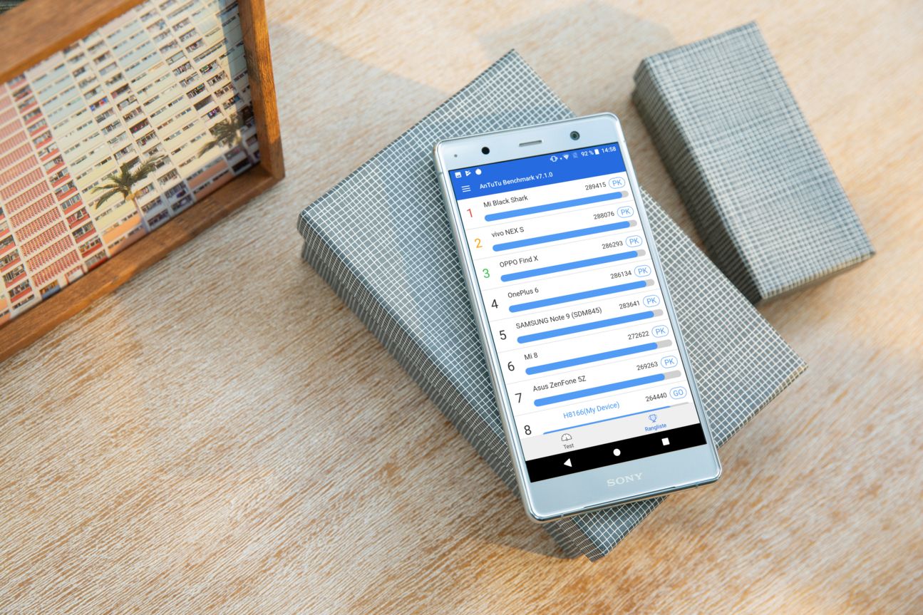 Sony Xperia XZ2 Premium, Screenshot Sony Xperia XZ2 Premium, Screenshot