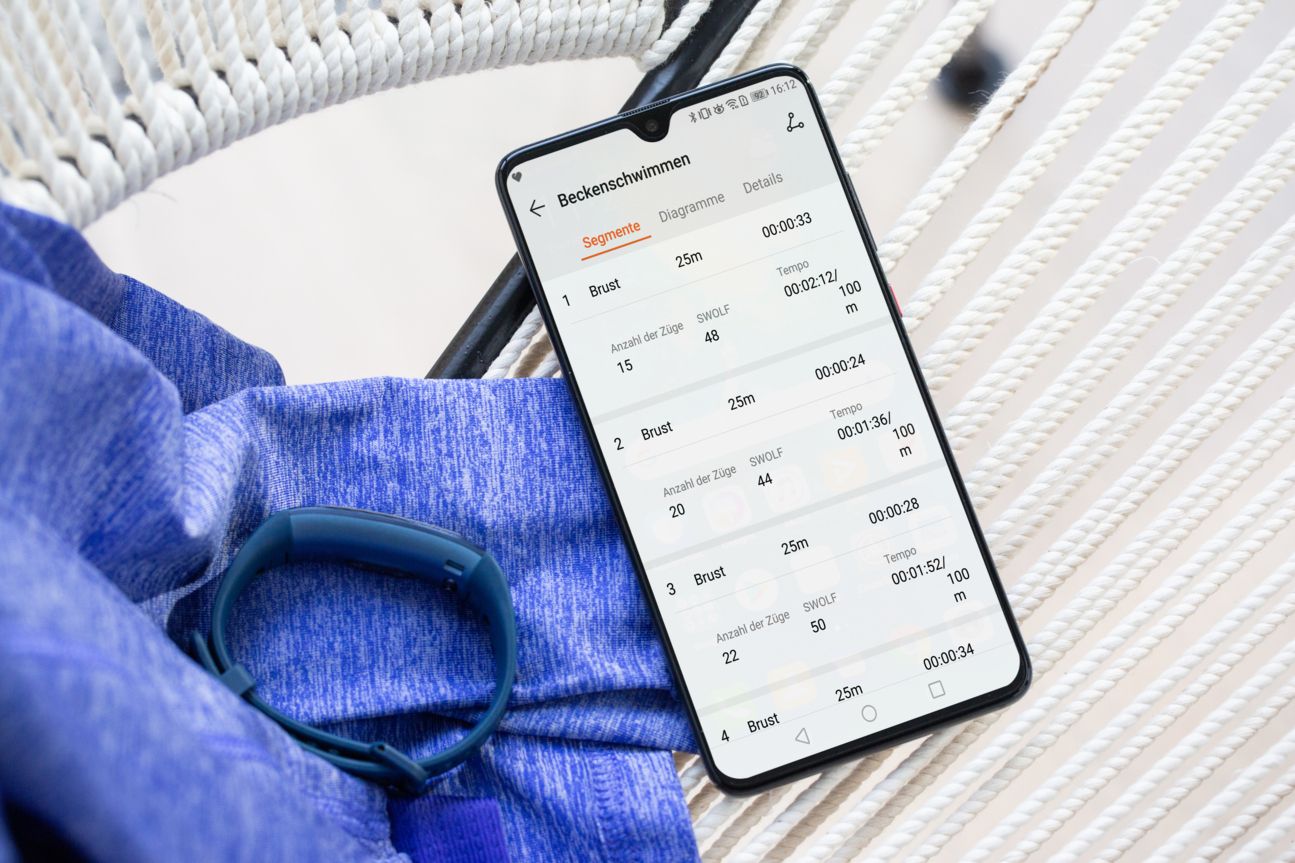 Huawei Band 3 Pro Huawei Band 3 Pro