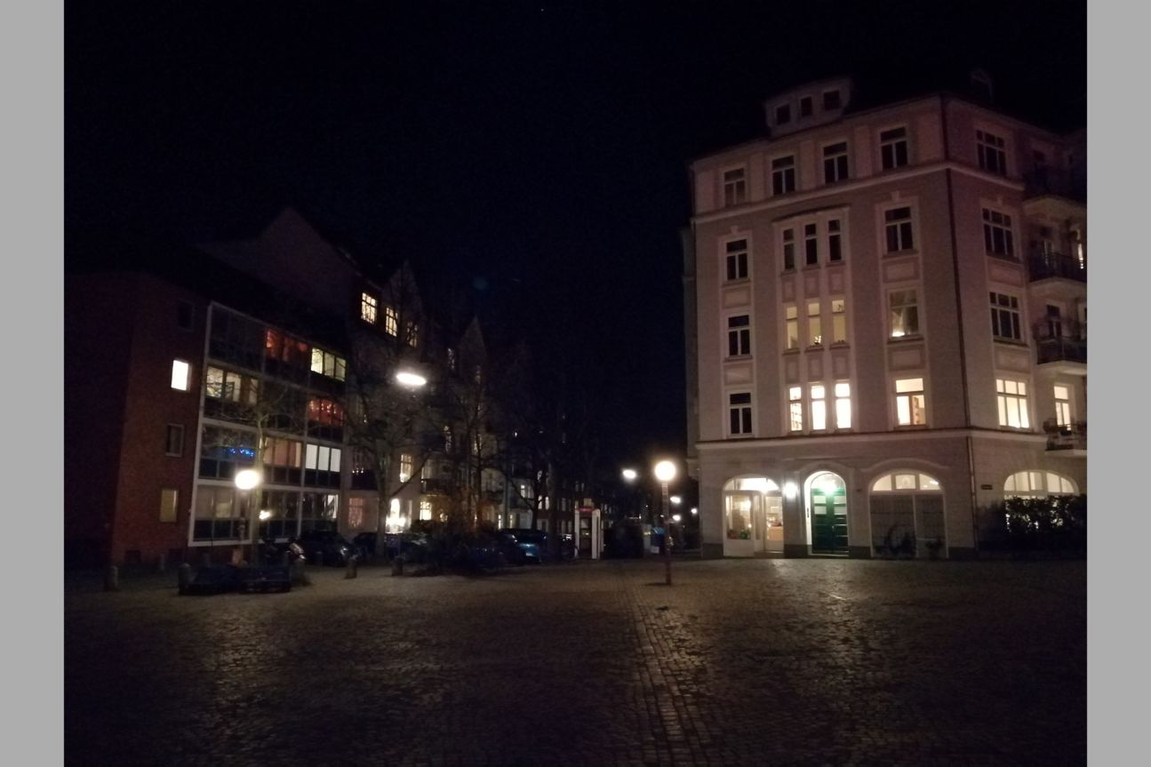 Huawei P Smart (2019) Huawei P Smart (2019)