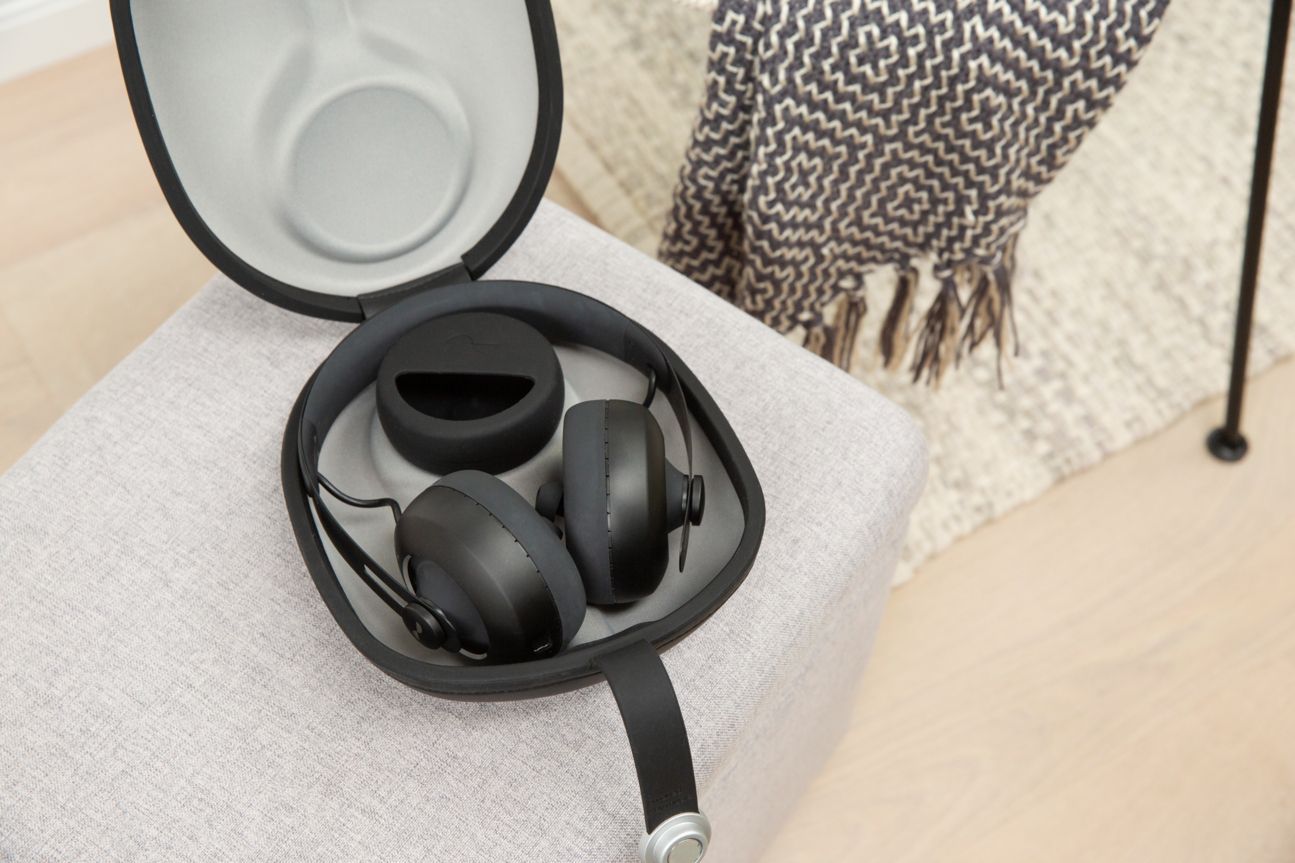 Nura Headphones Kopfhörer im Case