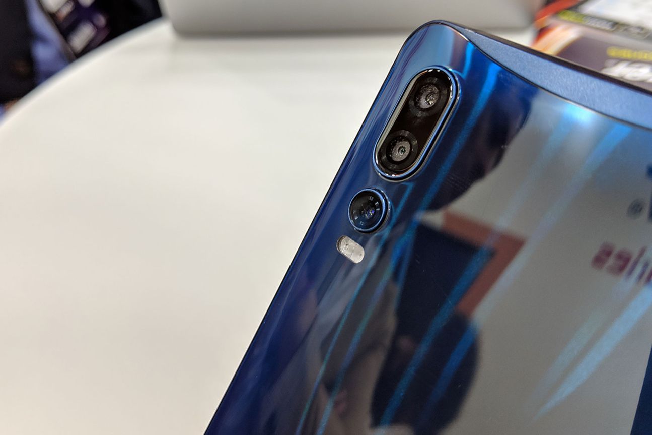 Energizer P18K Pop Smartphone in Nahaufnahme.