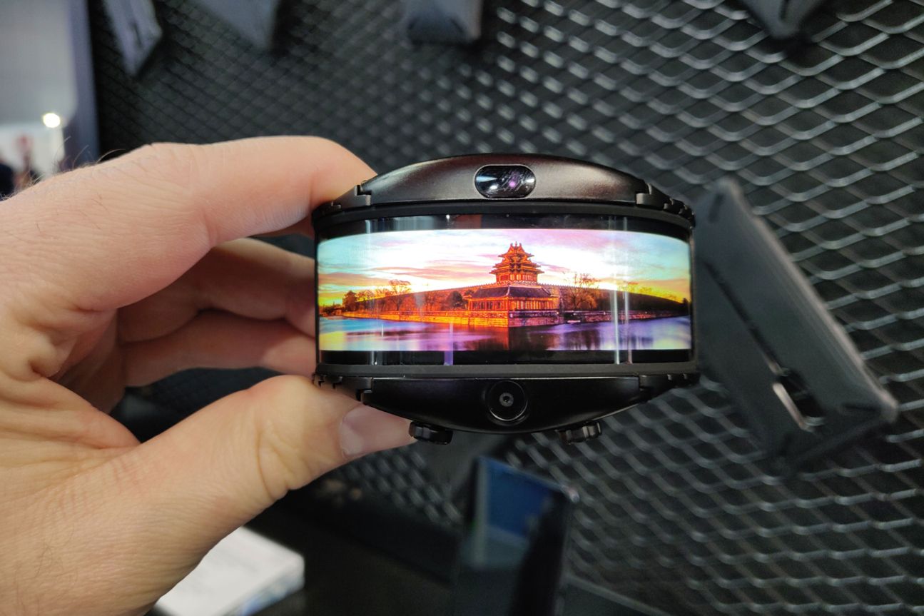 Nubia Alpha Smartwatch