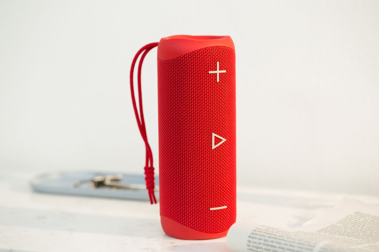 Sharp GX-BT280 roter Bluetooth-Lautsprecher