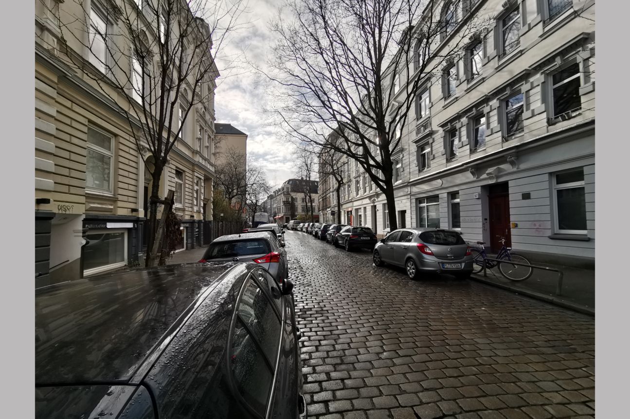 Kameravergleich LG V40 und Huawei Mate 20 Pro Straßenzug