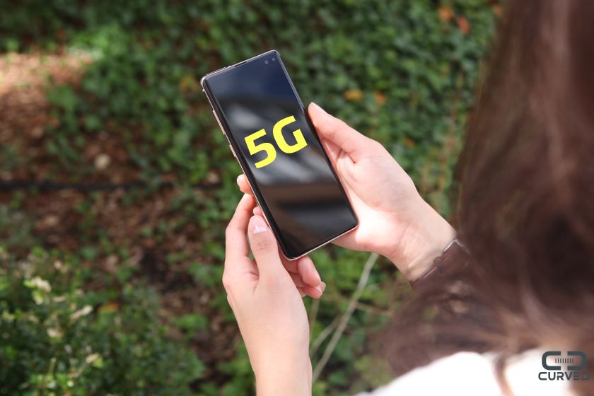 5G Smartphones