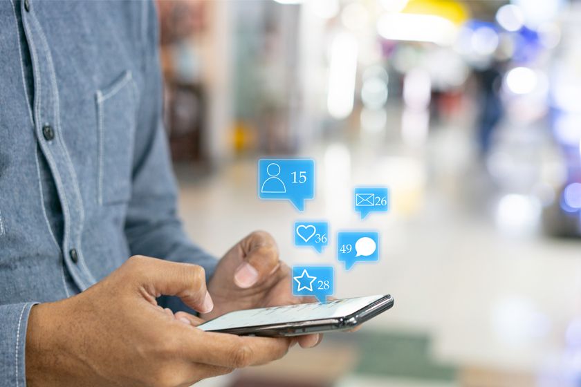 Facebook OS? Soziales Netzwerk plant offenbar Android-Alternative Facebook OS? Soziales Netzwerk plant offenbar Android-Alternative