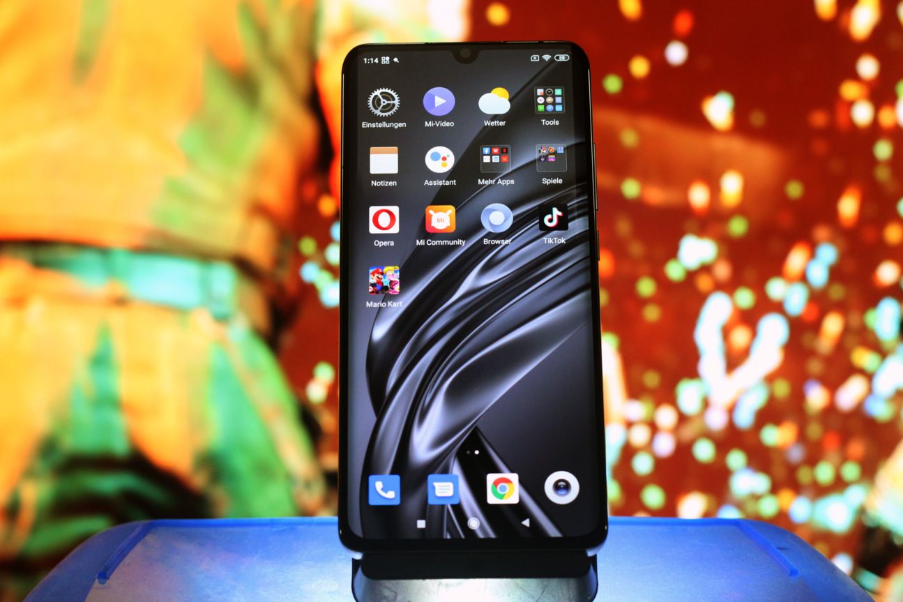 Mi Note 10 Lite Front2 Xiaomi Mi Note 10 Lite