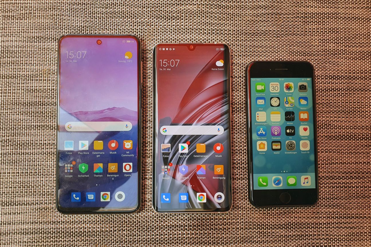 Iphone Se Vs Xiaomi iPhone SE vs Xiaomi Mi Note 10 Lite Redmi Note 9 Pro