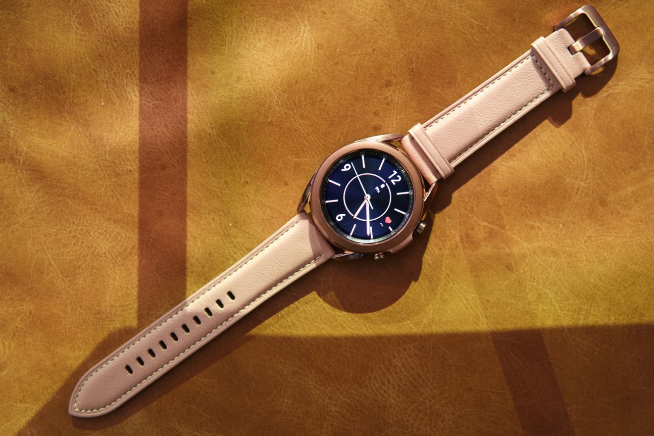 Samsung Galaxy Watch 3 in Mystic Bronze Samsung Galaxy Watch 3 in Mystic Bronze