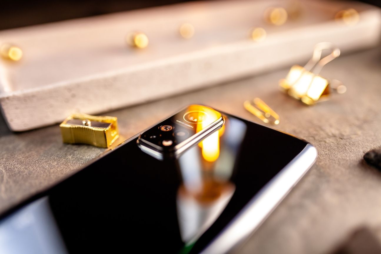 Xiaomi Mi 10T Pro 5G CURVED Fotos 009 Rückseite des Xiaomi Mi 10T Pro 5G