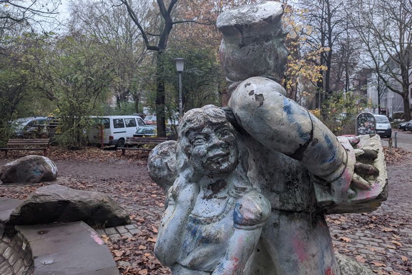 Google Pixel 4a Foto 3 Google Pixel 4a Foto Statue