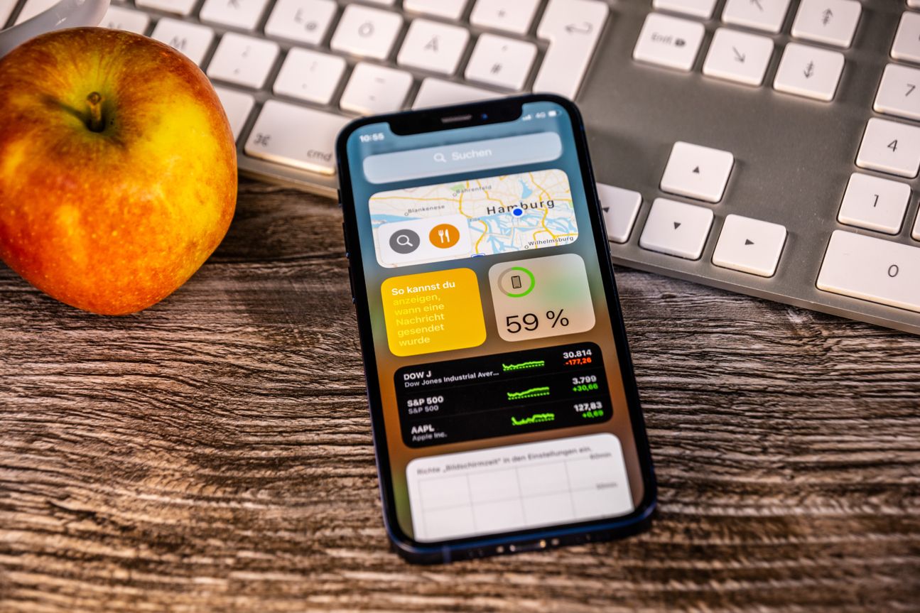 Selbst nach einem langen Tag am Smartphone ist der Akku lange nicht leer