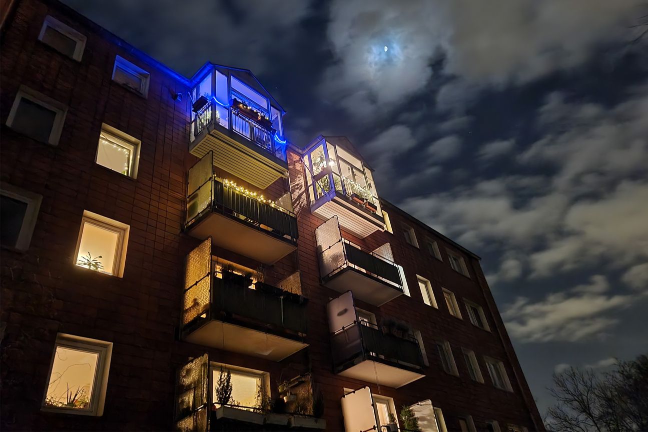 Galaxy S21+ mit Nachtmodus Galaxy S21+ mit Nachtmodus