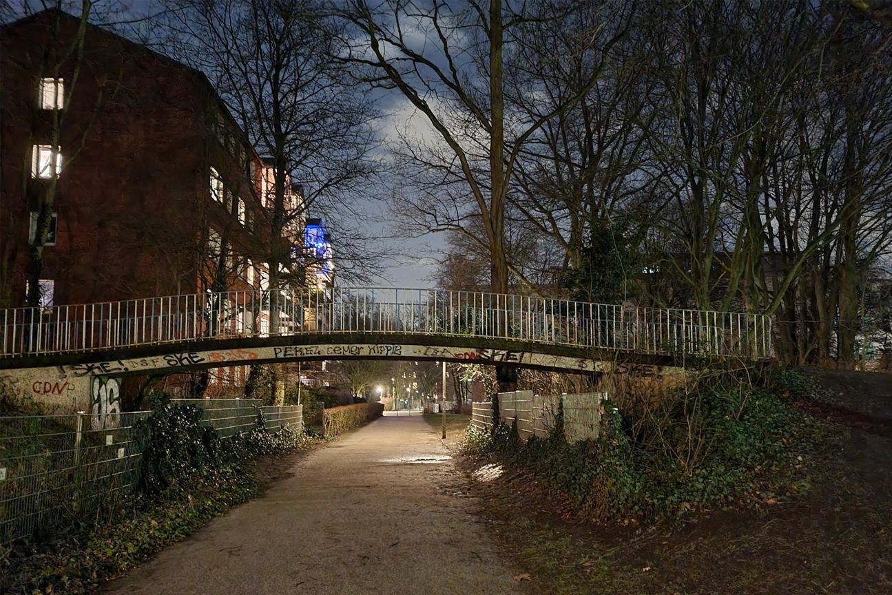 Galaxy S21+ mit Nachtmodus Galaxy S21+ mit Nachtmodus