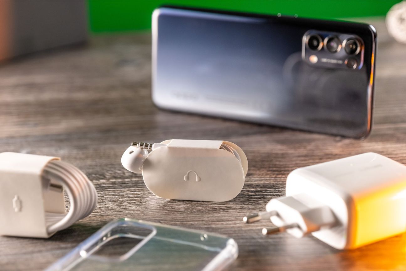 Oppo Find X3 Lite Charger Oppo Find X3 Lite Charger