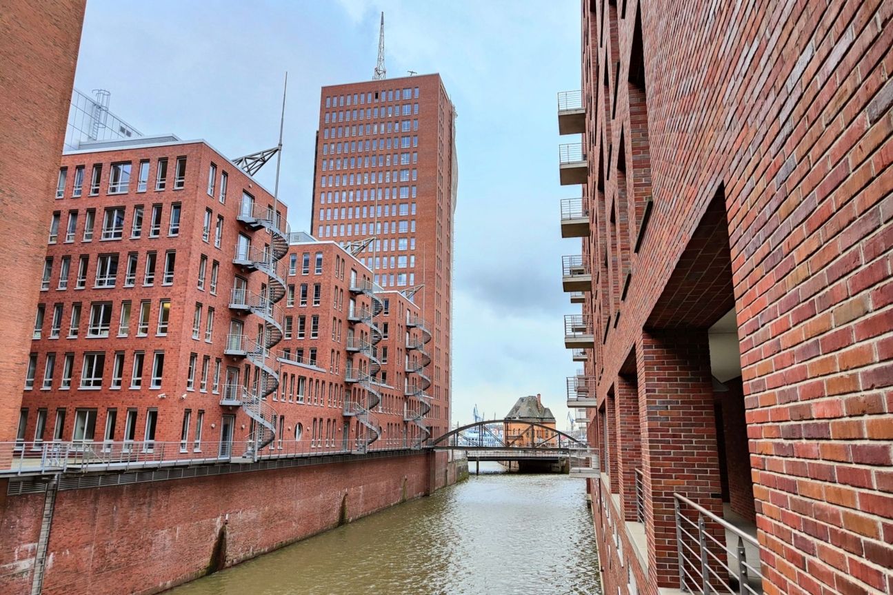 find-x3-pro-mit-ai Oppo Find X3 Pro