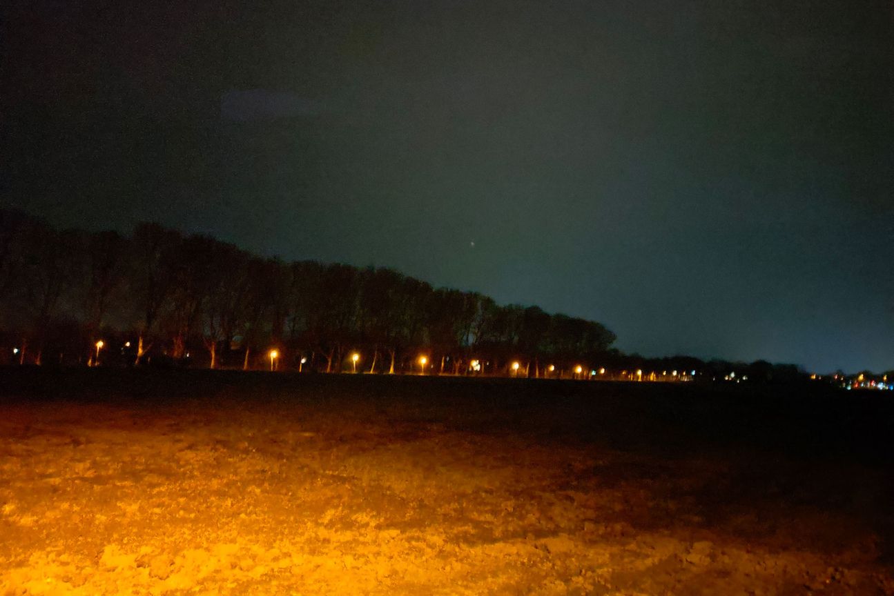 vignette_2k-CURVED_RGB_16b_0007_IMG20210310213727 vignette_2k-CURVED_RGB_16b_0007_IMG20210310213727