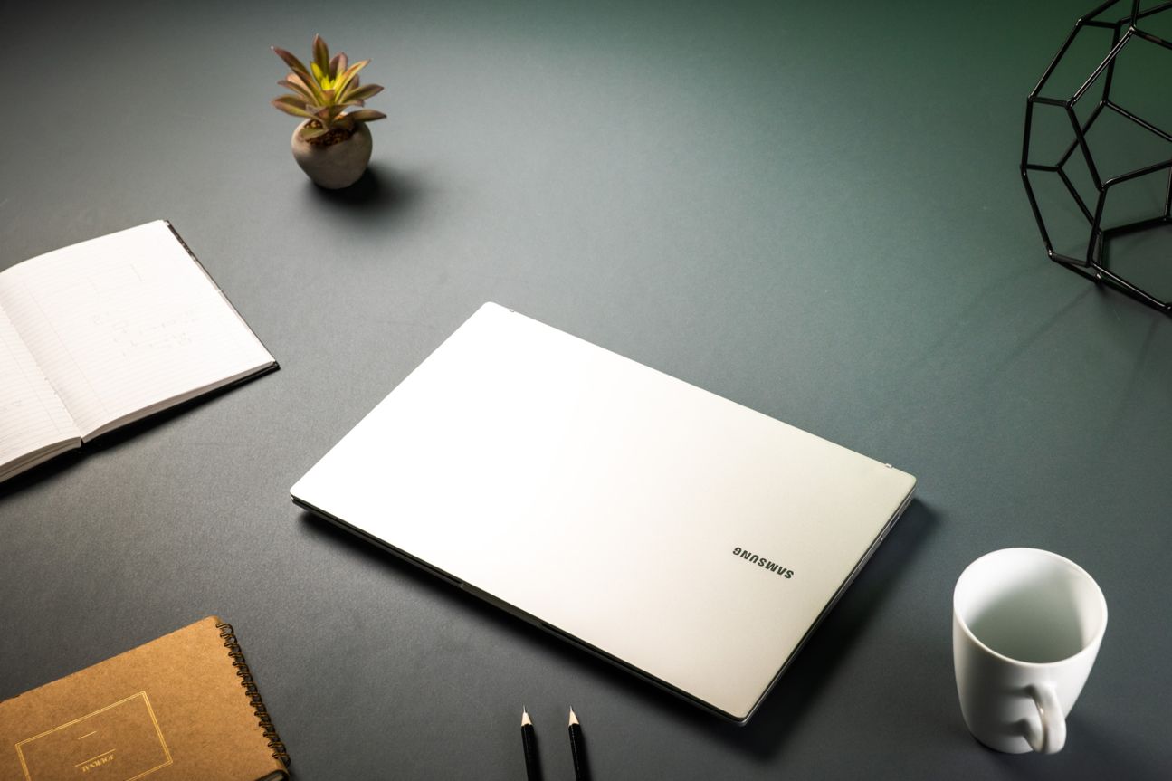 Samsung Galaxy Book LTE Samsung Galaxy Book LTE