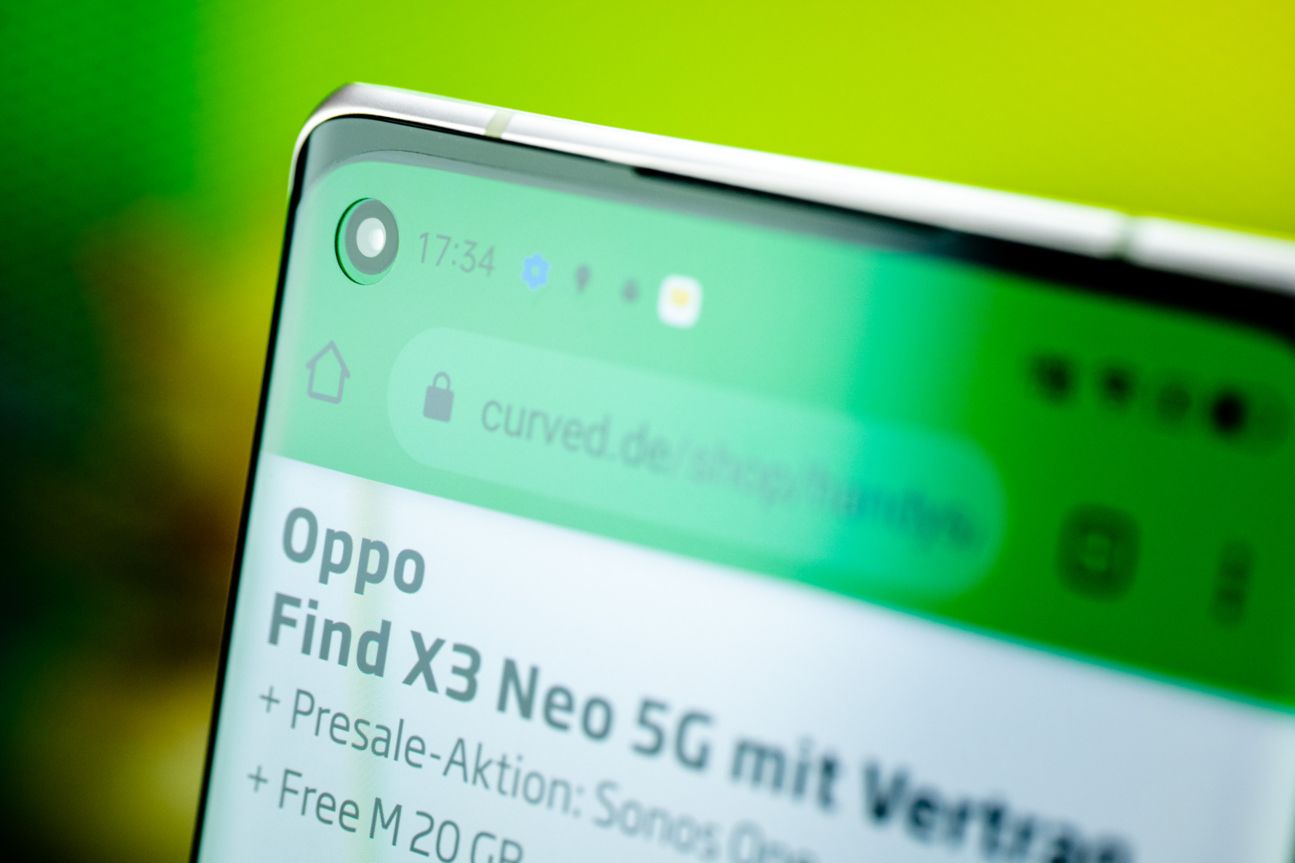 OPPO Find X3 Neo Display