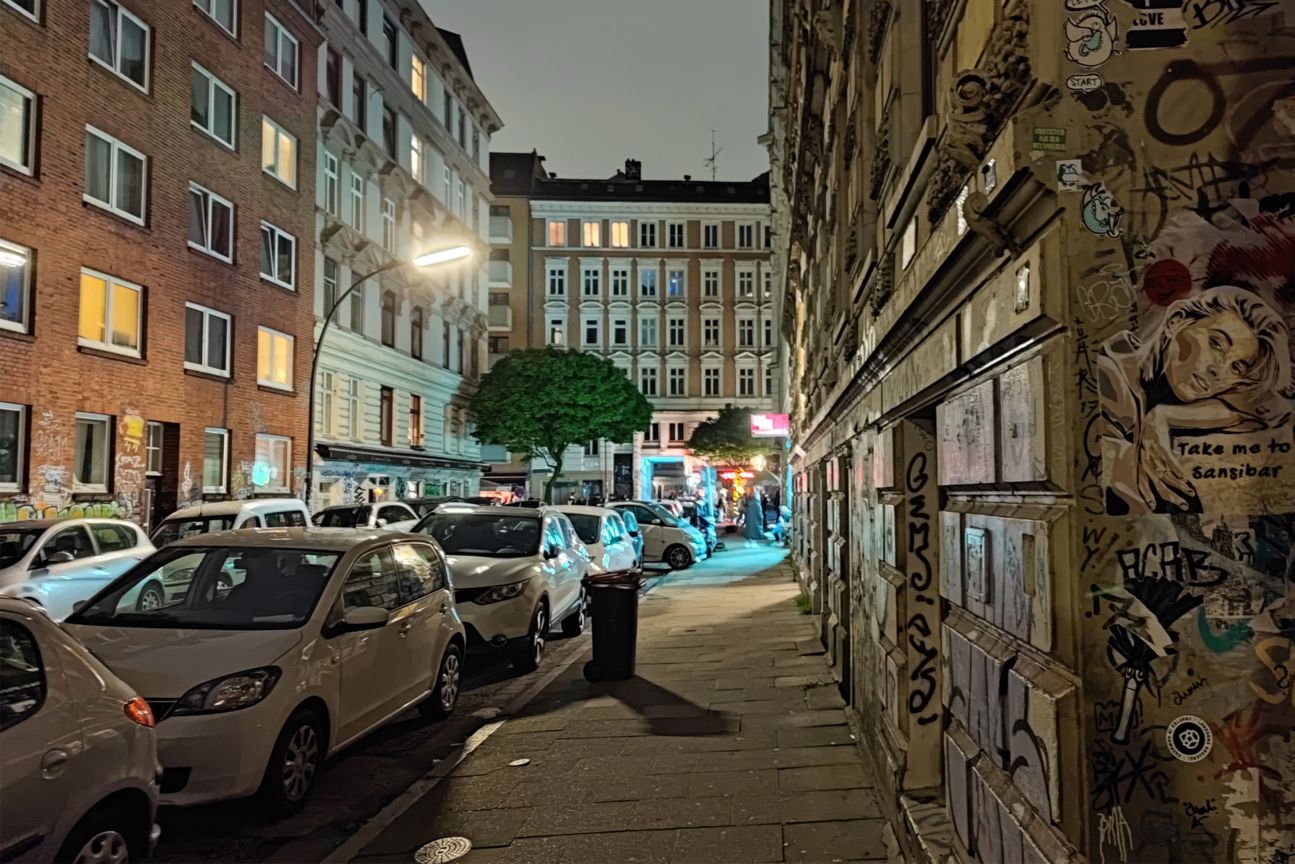 Xiaomi Mi 11 Ultra im Nachtmodus Xiaomi Mi 11 Ultra im Nachtmodus