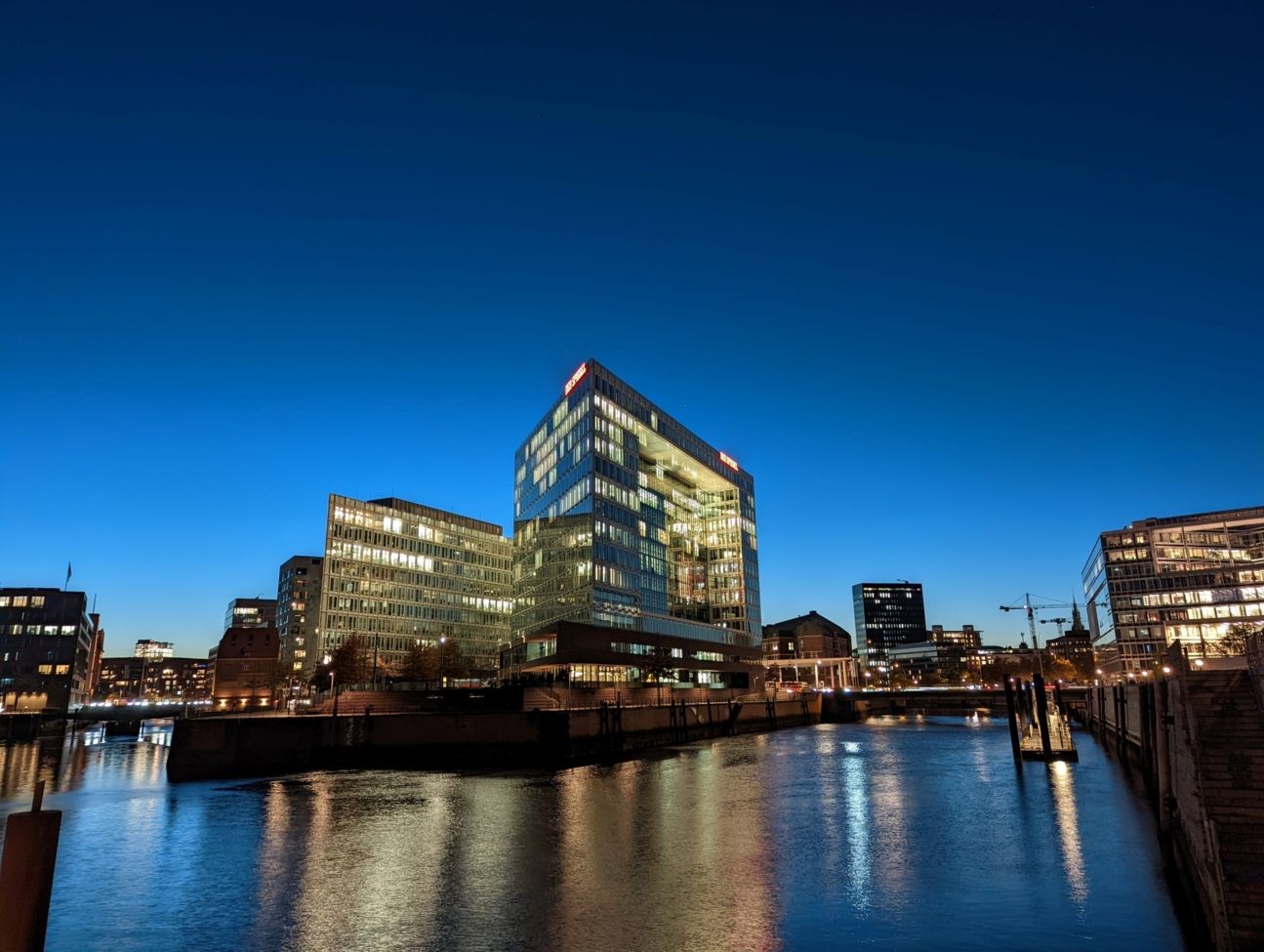 Google Pixel 6 Pro Weitwinkel Nachtmodus Google Pixel 6 Pro Weitwinkel Nachtmodus