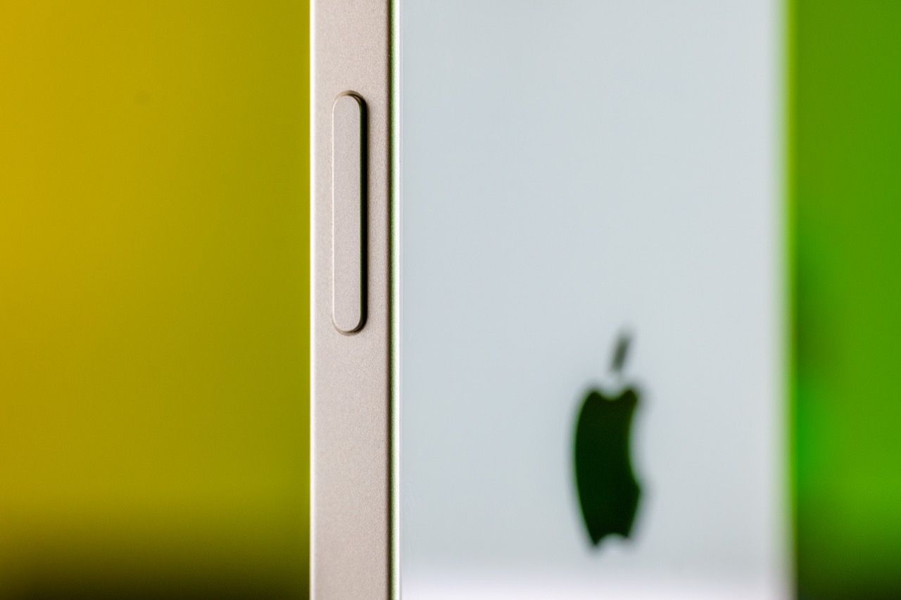 iPhone 13 Test Powerknopf 2 iPhone 13 Test Powerknopf 2