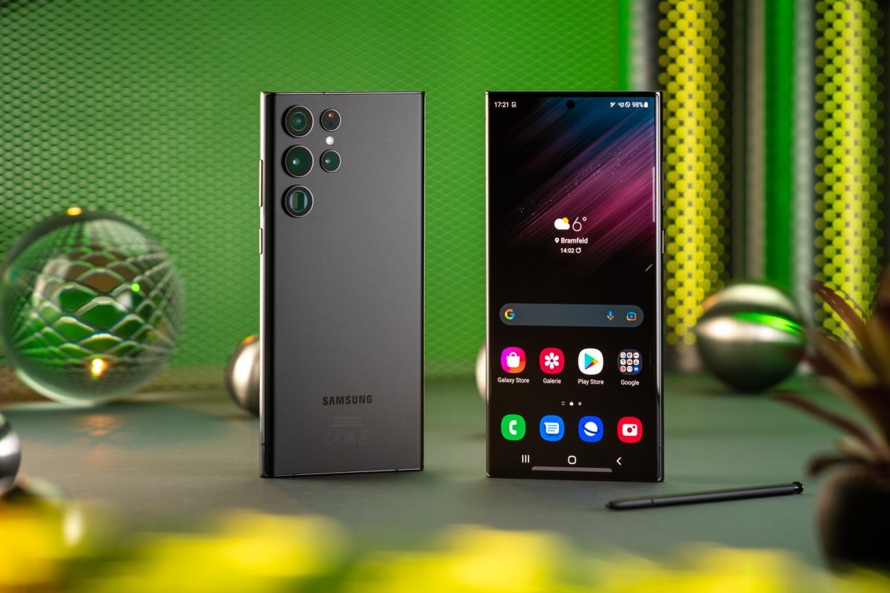 Galaxy S22 Ultra Vorder-und Rückseite Galaxy S22 Ultra