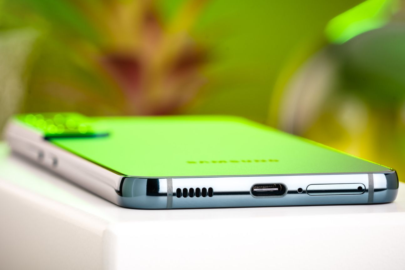 Galaxy S22 Test aufladen USB-C Galaxy S22 Test aufladen USB-C