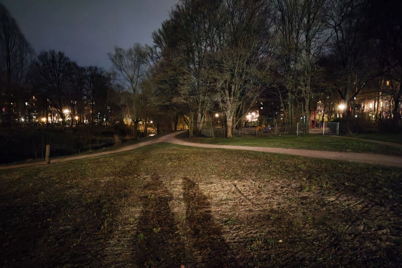 xiaomi-12-foto-nacht-park Xiaomi 12 Foto Test